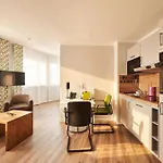Apartmanhotel Adapt 3*
