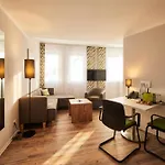 Adapt Apartmanhotel 3*