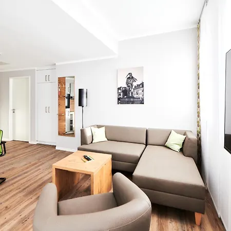 Adapt アパートホテル ジーゲン