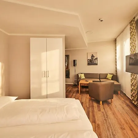 Lejlighedshotel Adapt 3*